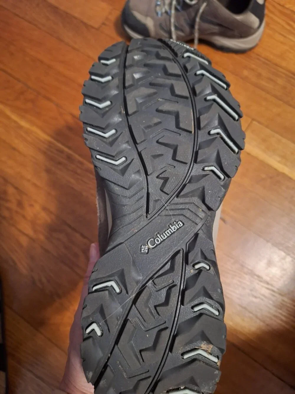 Columbia Women's Crestwood Hiking Boot